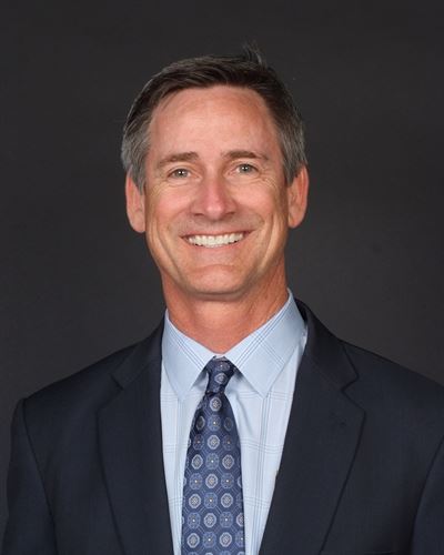 Portrait of Scott Patterson